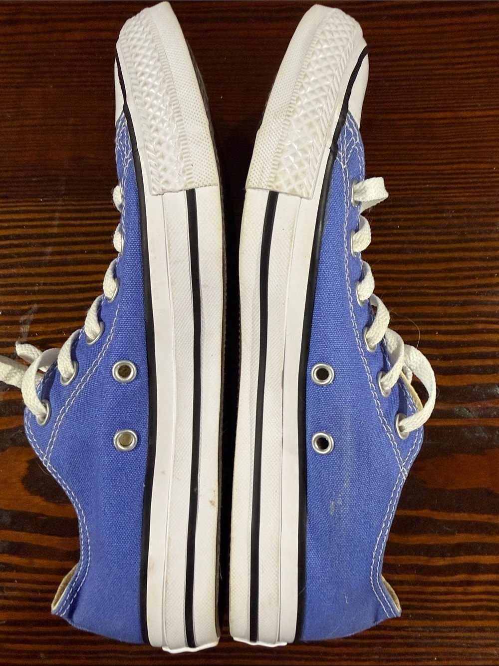 Converse Low Top Canvas Sneakers - Blue & White size 9 - Picture 6 of 7